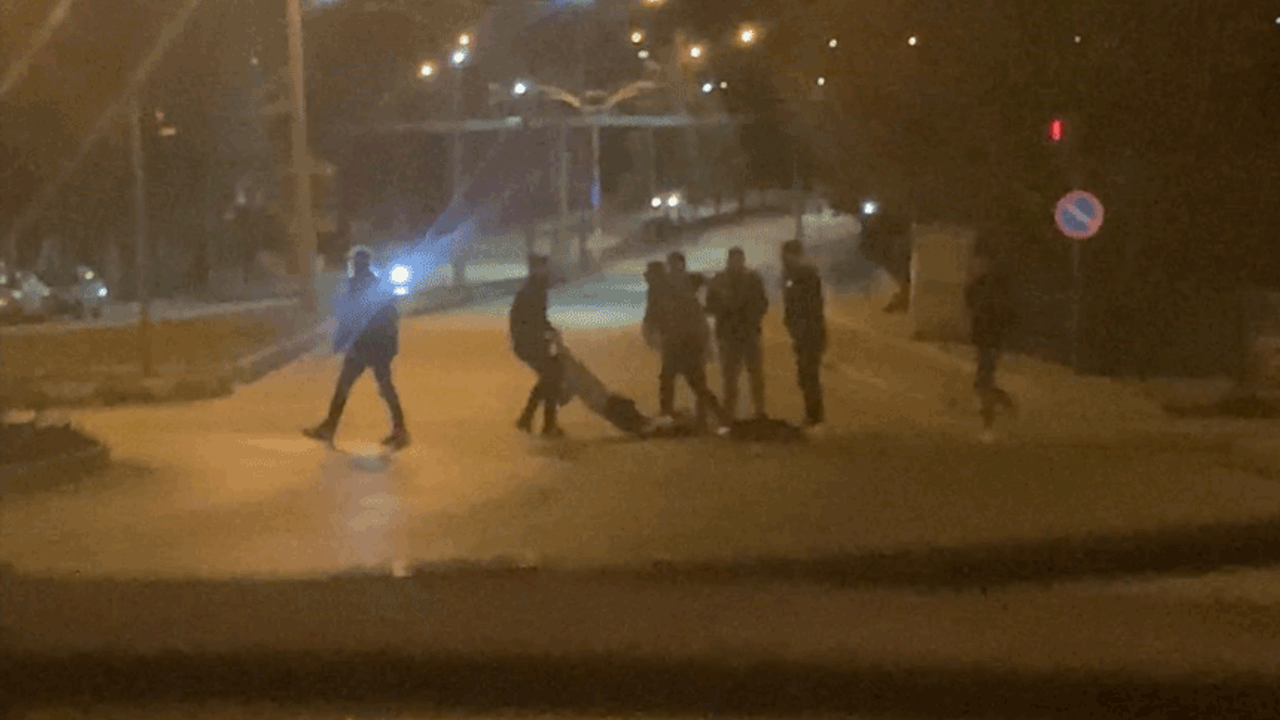 Burdur'da alkollü mekanda çıkan kavga sokağa taştı