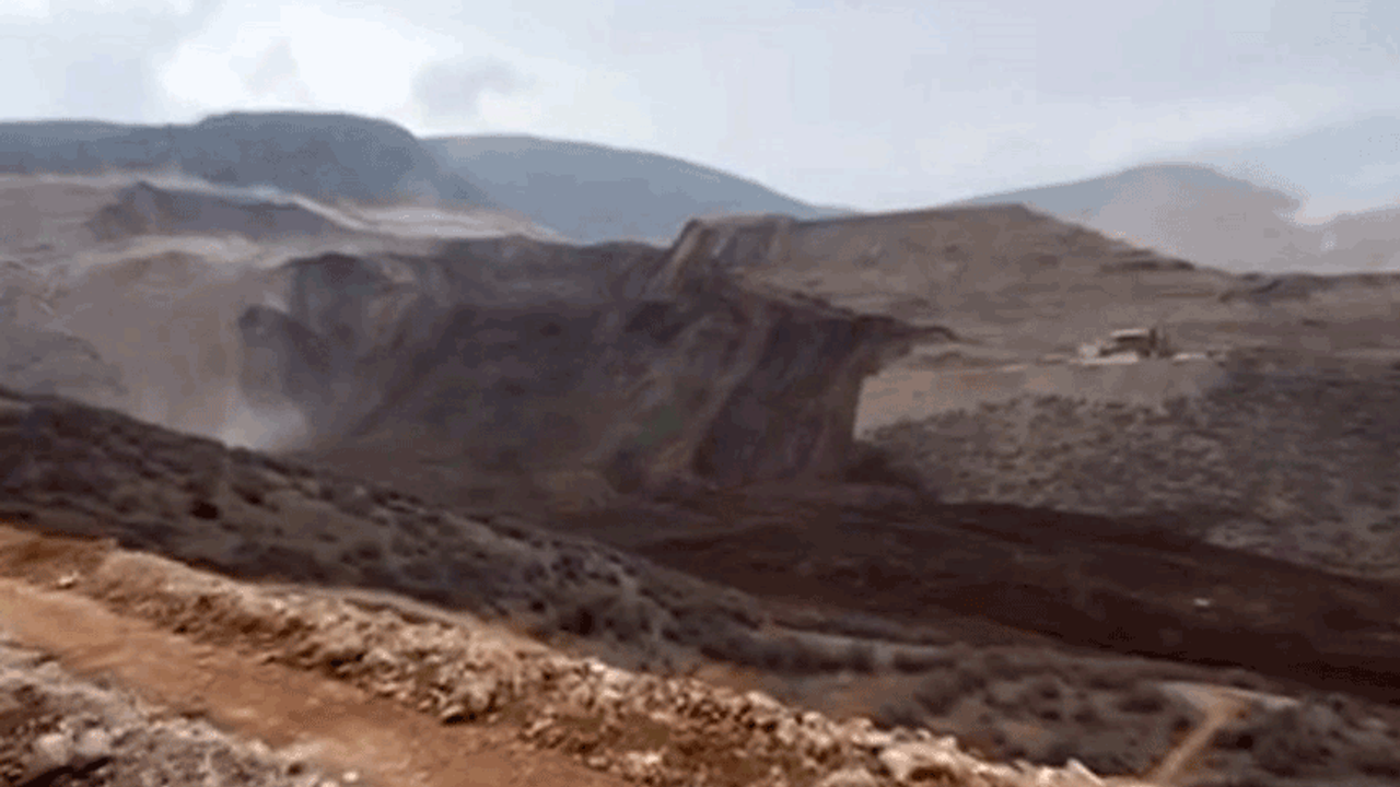Erzincan'da maden felaketi! Toprak altında kalan işçiler var