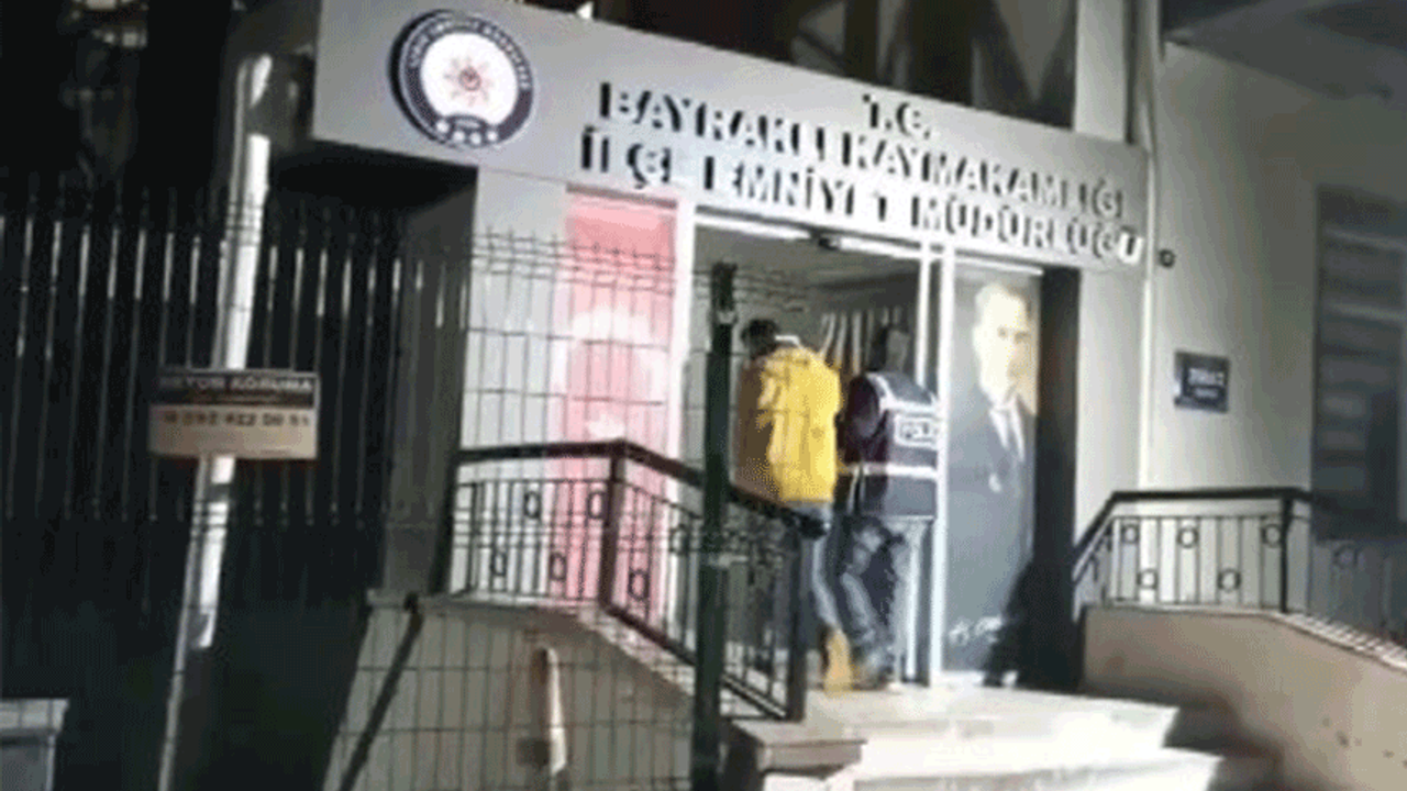 İzmir'de 146 adrese eş zamanlı baskın: 271 yakalama