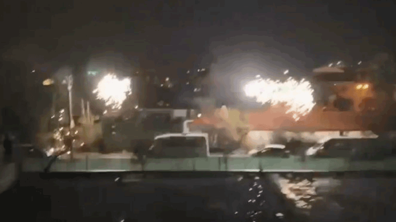 Muğla'da patlama: Sesi duyan balkona çıktı