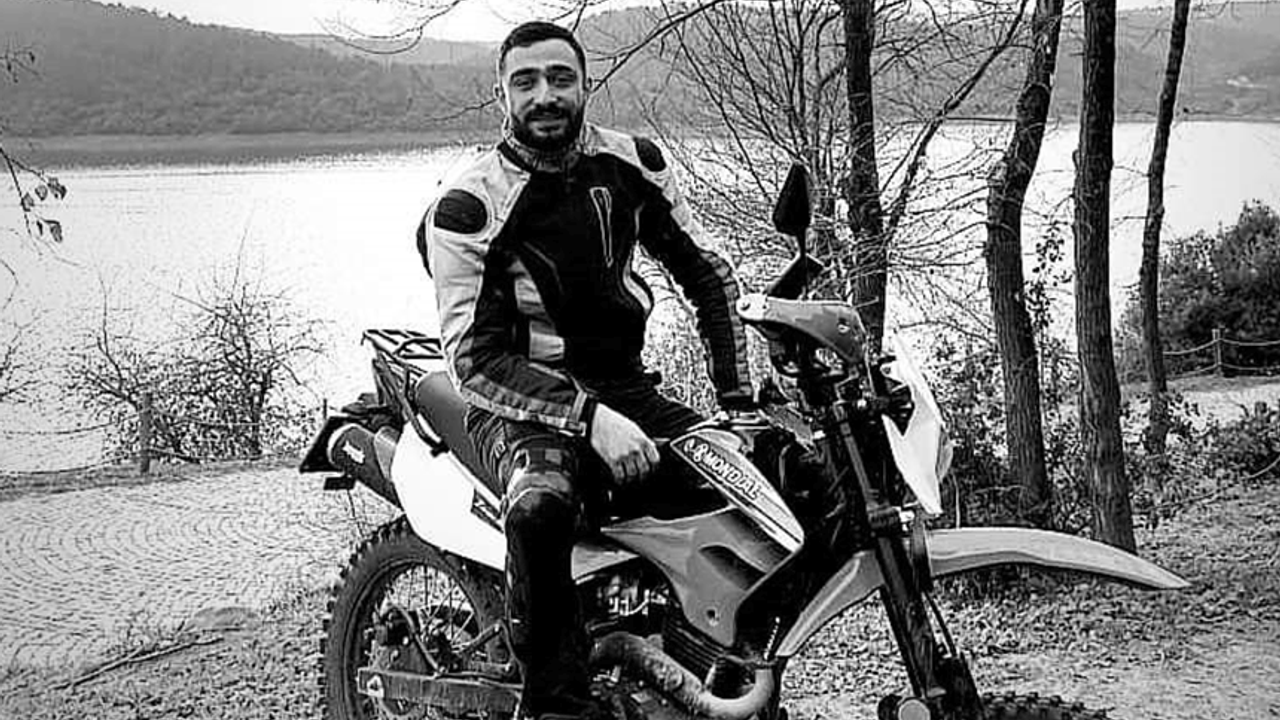 Yalova'da motoruyla ağaca çarpan genç sürücü hayatını kaybetti
