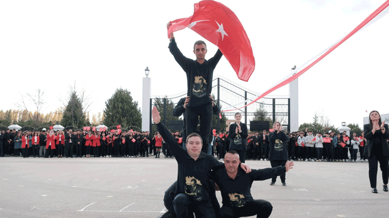 Eskişehir OSB’de Cumhuriyet’in 102. yılı coşkuyla kutlandı