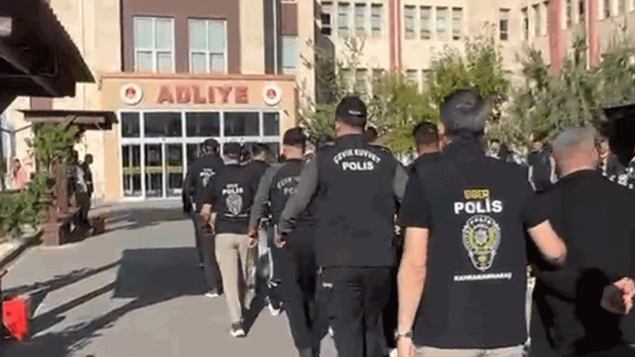 Kahramanmaraş'ta internet dolancırıcılığı yapan şahıslar tutuklandı