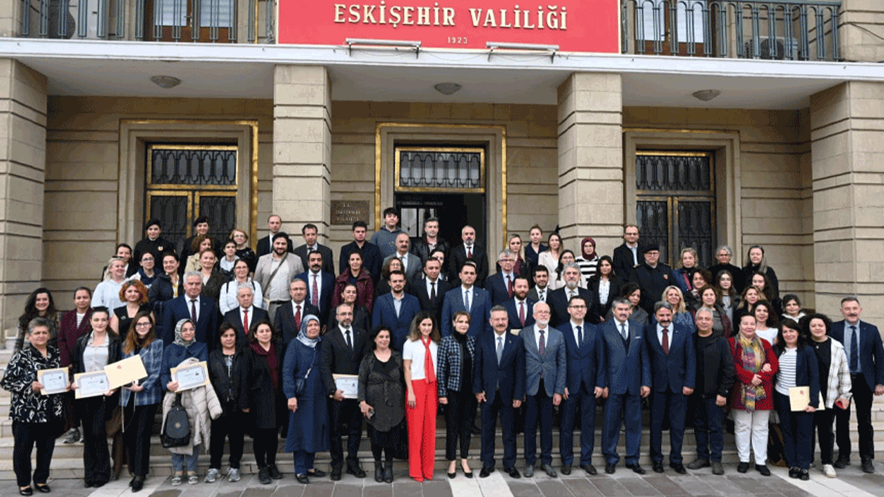 Kanserle mücadele eden kadınlar yaşadıkları zorlu süreci anlattı