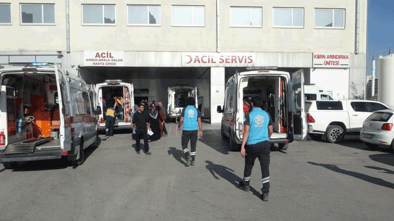 Malatya'da 2 araç çarpıştı: 6 yaralı