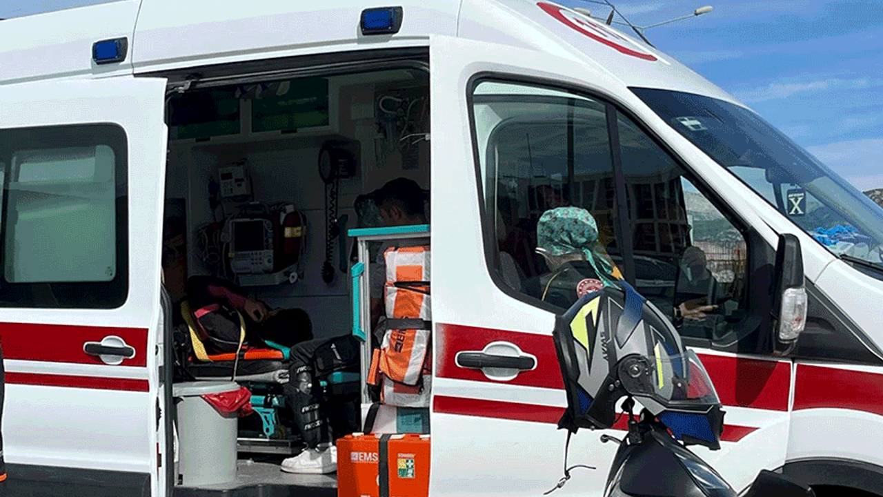 Muğla'da motosikletliler çarpıştı