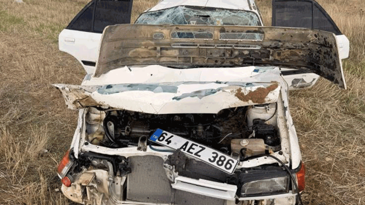Uşak'ta otomobil tarlaya düştü: 1 yaralı