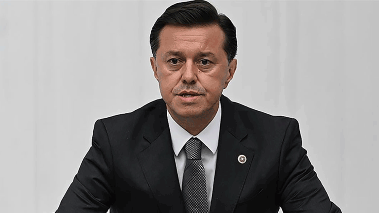 Hatipoğlu: “Dün destek verdikleri isimleri suçluyor, alkışladıklarını inkâr ediyorlar”