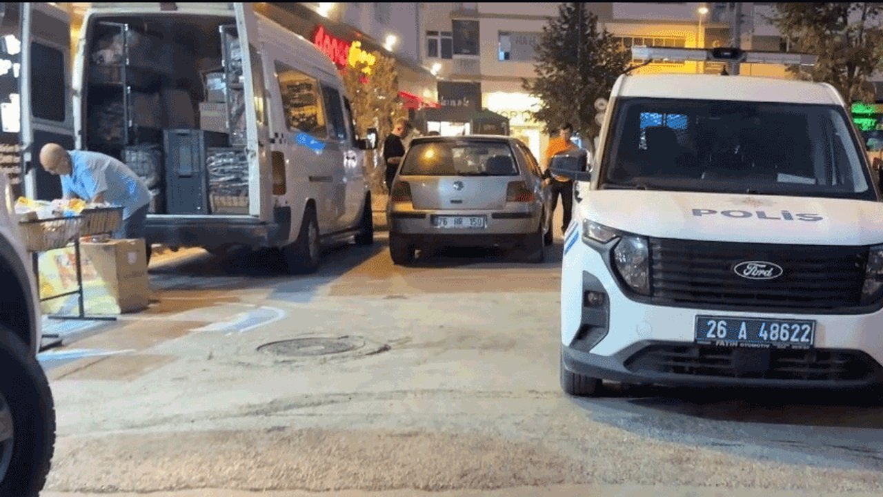 Eskişehir’de polisten kaçan şüpheli aracın aynasını kırıp kayıplara karıştı