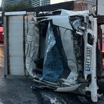 İstanbul'da 11 araç kazaya karıştı: 2' ağır 6 yaralı