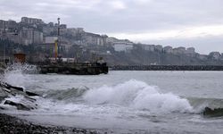 Marmara Denizi'nde ulaşıma poyraz engeli