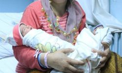 İşte yılın ilk ikiz bebekleri