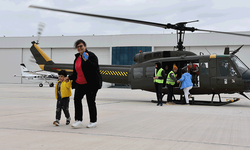 Eskişehir'de kadınlar helikopterle uçuş deneyimi yaşadı