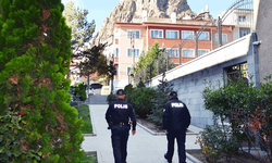 Polis bayramda da mesai mefhumu gözetmeden çalışıyor