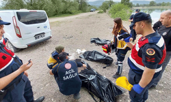 Gölete uçan araçta hayatını kaybeden ailenin kimlikleri belli oldu