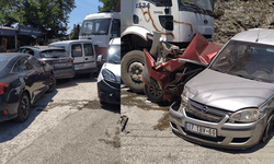 Hakimiyetini kaybetti sekiz aracı pestile çevirdi