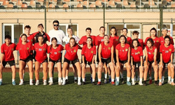 Eskişehirspor Kadın Futbol Takımı topbaşı yaptı