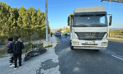 Düzce'de kamyon ile motosiklet çarpıştı: 1 yaralı