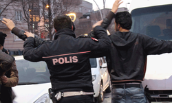 Eskişehir'de uyuşturucularla polise yakalandı