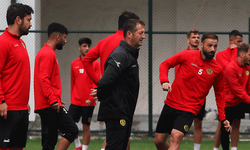 Es Es’in aklı ligde