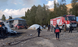 Hakkari'de küle döndüren yangın