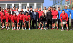 Vali Aksoy’dan Eskişehirspor’a destek 