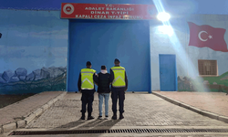 Afyon'da aranan hırsızlar yakayı ele verdi