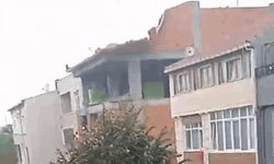 İstanbul'da bina çatısı yıkıldı: Korku dolu anlar yaşandı