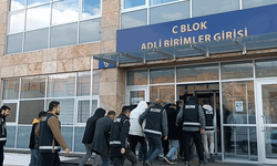 Kırşehir'de sahte kimlikle sınava girmeye çalışan 21 kişiye gözaltı