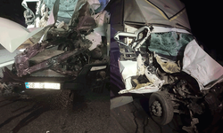 Mersin'de trafik kazası: Araç içinde sıkıştı