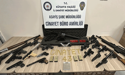 Kütahya’da silah ticaretine eş zamanlı darbe: 16 gözaltı