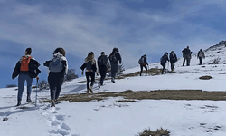 Eskişehir'de karlar arasında mest eden yürüyüş
