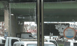 İstanbul'da kasap dükkanına kurşun yağdırdı