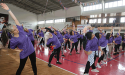 Eskişehir'de Kadınlar Günü’nü spor ve dansla kutladılar