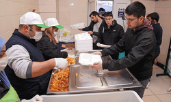 Tepebaşı’nda öğrencilere yemek desteği Ramazan’da da devam ediyor