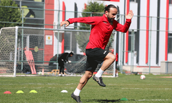 Eskişehirspor'un yeni transferi 11’e göz kırpıyor