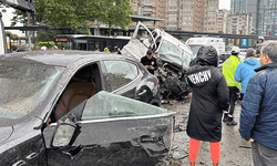 İstanbul'da zincirleme kaza: 8 araç birbirine girdi