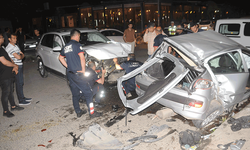 Şırnak'ta otomobiller kafa kafaya çarpıştı: 3 yaralı