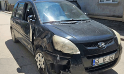 Bursa'da korkutan kaza: Cip ile motosiklet birbirine girdi