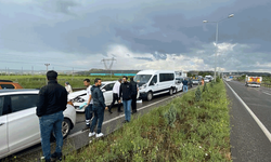 Diyarbakır'da 8 aracın karıştığı zincirleme kaza
