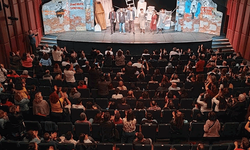 Eskişehir Şehir Tiyatroları Ankara’da büyük beğeni topladı