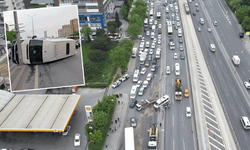 İstanbul'da feci kaza: 3 aracın karıştığı zincirleme kazada işçi servisi devrildi: 13 yaralı