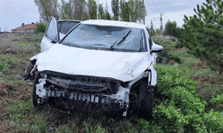 Sivas'ta feci kaza: Biri bebek 6 yaralı