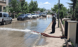 Ankara'da su basan evleri tahliye çalışması devam ediyor