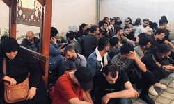 Balıkesir'de düzensiz göçmenler polisten kaçamadı