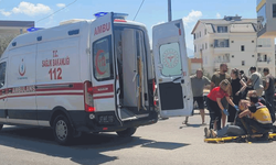 Antalya'da motosiklet kazası: Sürücü hastanelik oldu