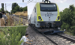 Kütahya'da yolcu treni hemzemin geçitte kadına çarptı: 1 ölü