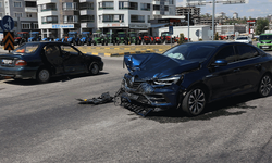 Kastamonu’da iki otomobil birbirine girdi: 2 yaralı