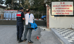 Afyon'da 3 suçtan aranan şahıs jandarma ekipleri tarafından yakalandı