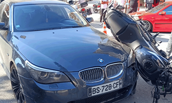 Afyon'da motosikletli otomobile girdi: 1 yaralı